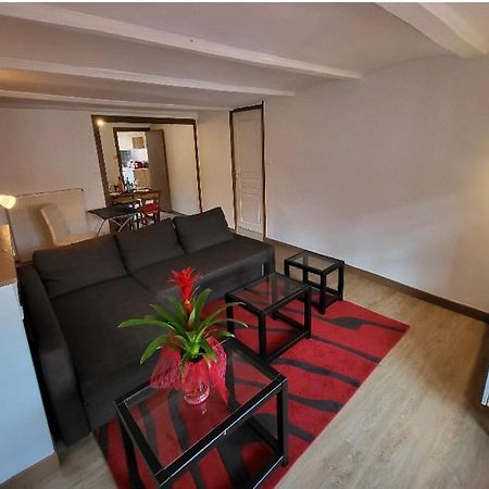 Doux Refuge Apartamento Le Puy-en-Velay Exterior foto