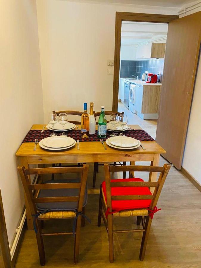 Doux Refuge Apartamento Le Puy-en-Velay Exterior foto