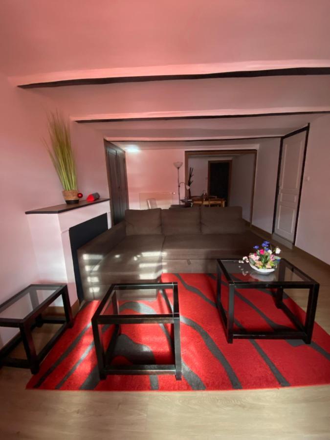 Doux Refuge Apartamento Le Puy-en-Velay Exterior foto