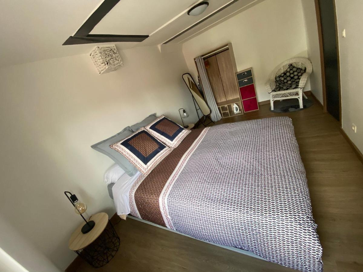 Doux Refuge Apartamento Le Puy-en-Velay Exterior foto
